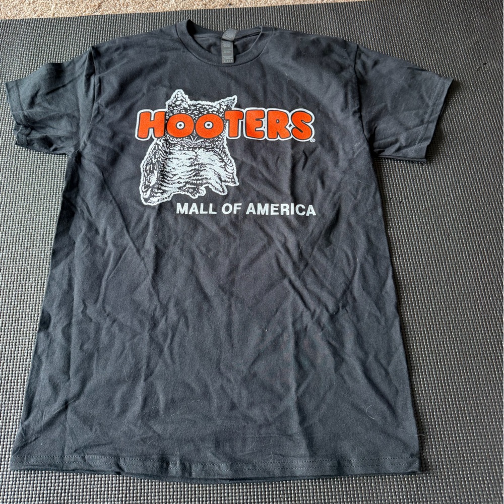 Hooters Black T-Shirt with Orange & White Print